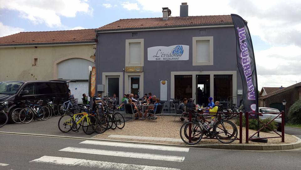 20526215_165077564039081_4707021728475124910_n